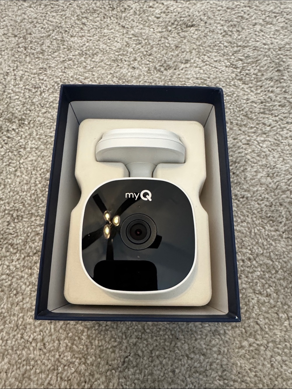 myQ Smart Camera - Picture 5 of 8